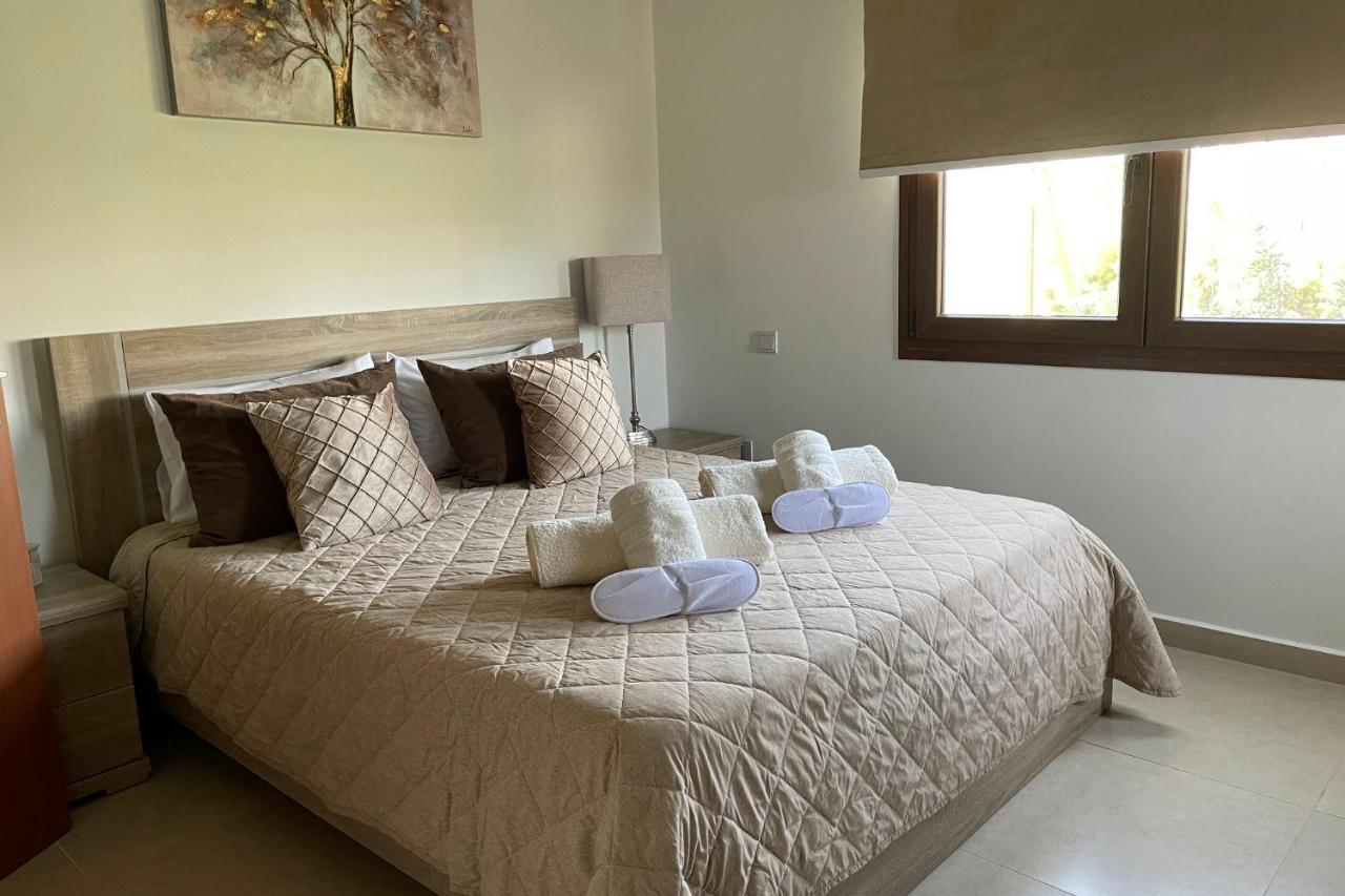 Eleona'S Royal Gardens By Yiota - Luxury 2 Bed Apartment In Exclusive Complex Peja Zewnętrze zdjęcie