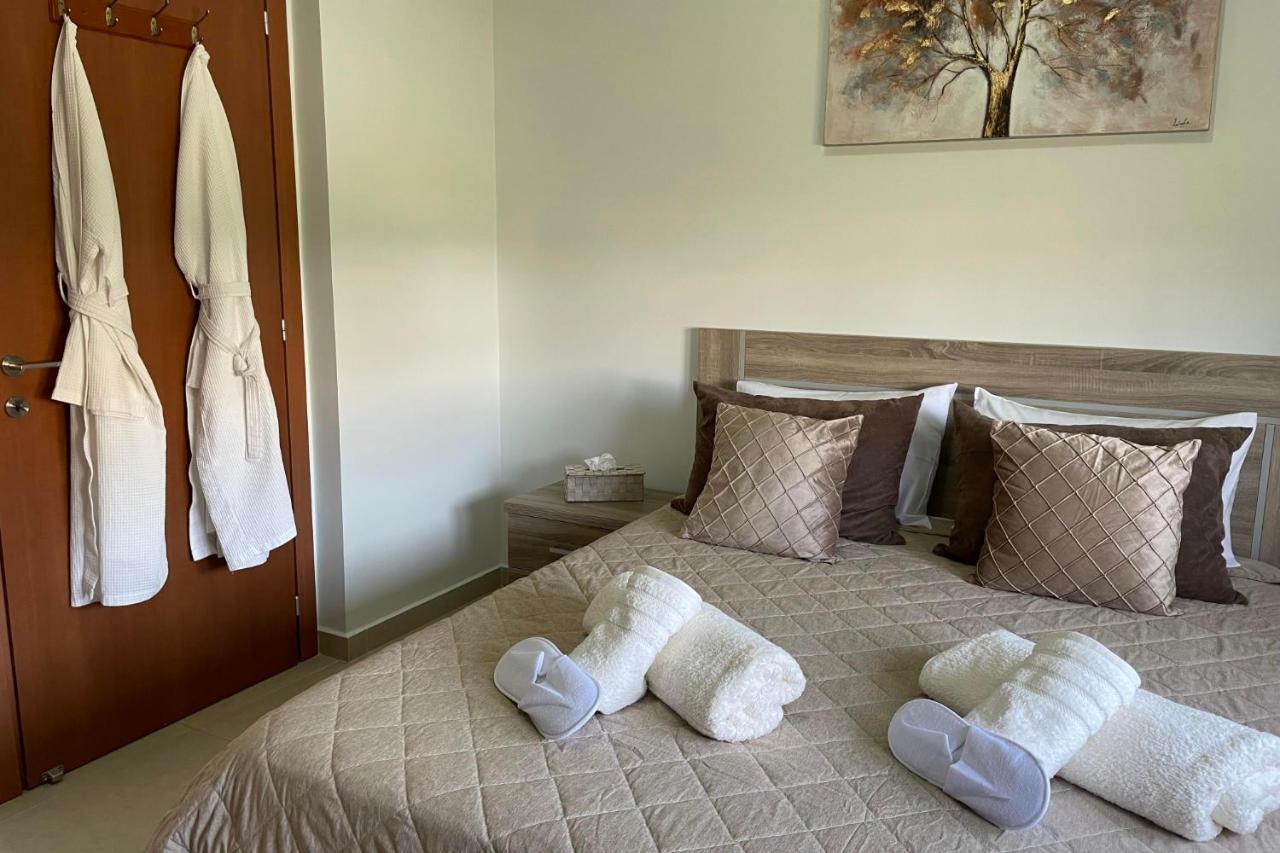 Eleona'S Royal Gardens By Yiota - Luxury 2 Bed Apartment In Exclusive Complex Peja Zewnętrze zdjęcie